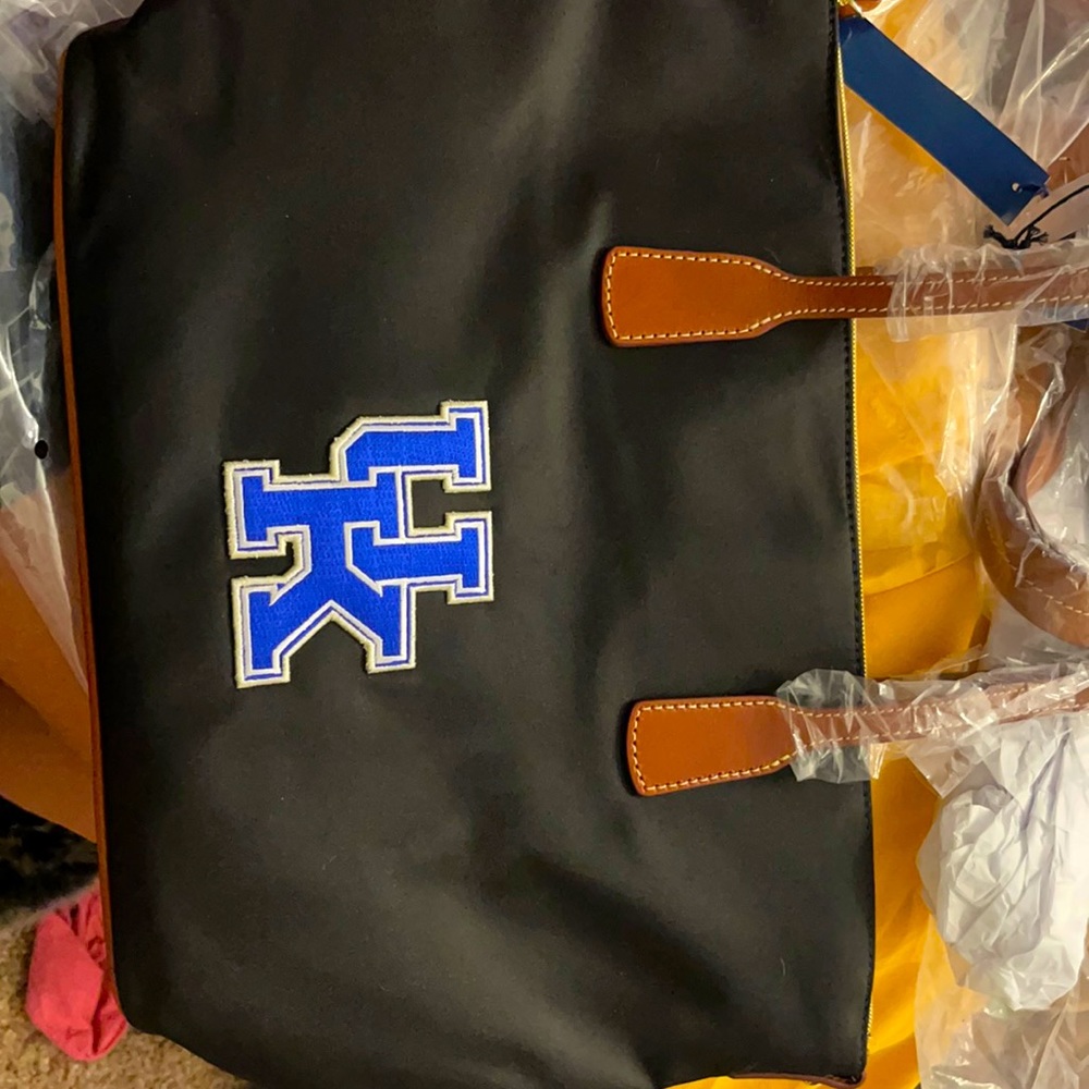 Kentucky UK DB NWT purse
